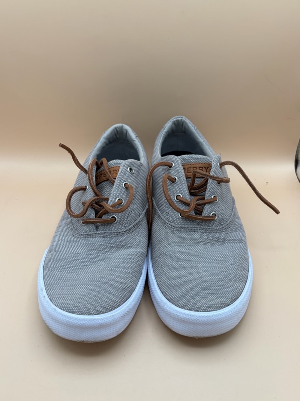 Sperry Light Gray Canvas Men’s Size 10 Shoes with Brown Laces - Picture 2 of 7